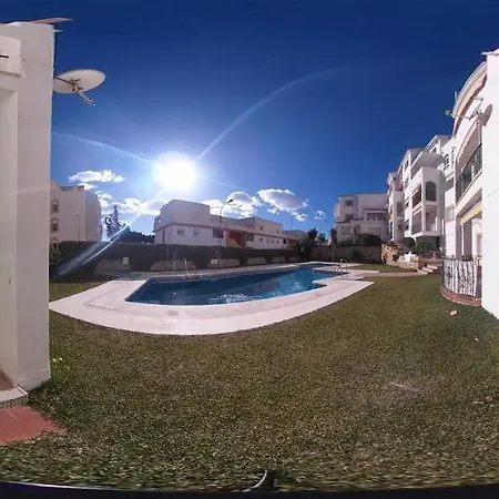 Soleado Cerca De La Playa En Montemar شقة توريمولينوس